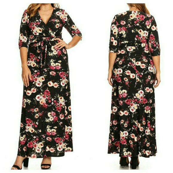 New! ➕ Floral Maxi Dress - Picture 2 of 5